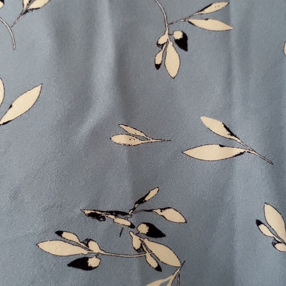 Meet your Posher, Kimberly - Picture 2 of 2